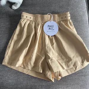 Princess Polly Joelle Beige Shorts thumbnail 2