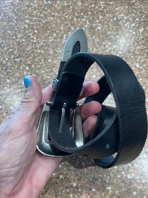 Urban outfitters Black Leather Belt with Western Silver tone Buckle thumbnail 4