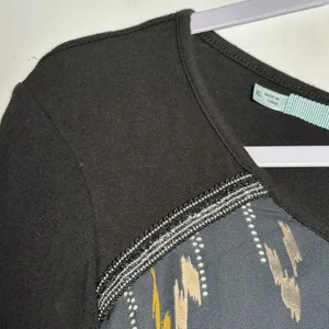 Maurices‎ Mixed Media Long Sleeve Top XL Black Grey Ikat Beaded Zipper Back 8655 thumbnail 5