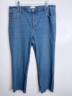 Abercrombie & Fitch 90's Straight Ultra High Rise Blue Wash Raw‎ Hem 34/18 Short thumbnail 2
