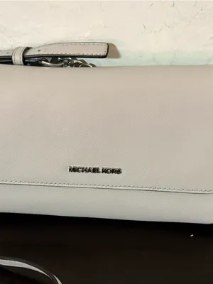 Michael Kors Cream Leather Crossbody Wallet thumbnail 2