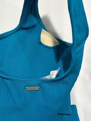 Lilias Active Ribbed Knit Seamless Sports Bra and Bike Shorts Set thumbnail 5