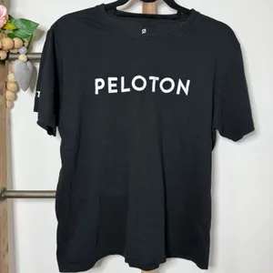 Peloton Black T Shirt Women's Size Medium 100 Century Logo Athletic thumbnail 2