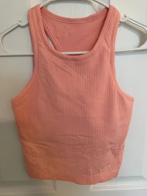 Lululemon tank  thumbnail 1