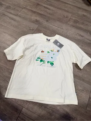 New Balance Cream Graphic Tee with Green Botanical Detail thumbnail 7