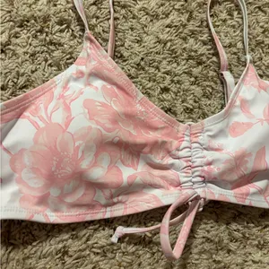 Cider Pink floral bikini set thumbnail 2