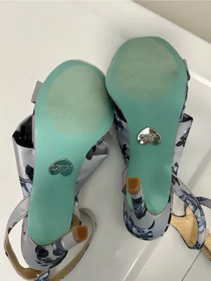 Betsey Johnson Blue Floral Heeled Sandals Size 6M thumbnail 10