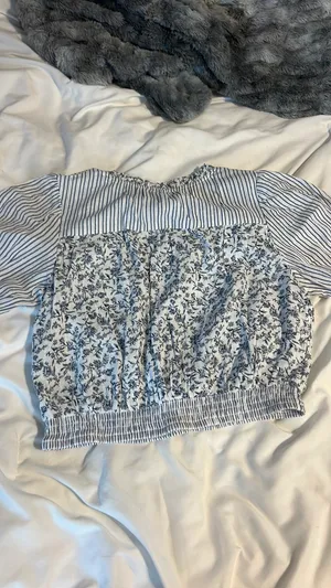 American Eagle Top thumbnail 2