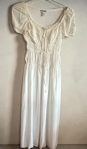 Moon River Smocked White Maxi Dress Size XS thumbnail 1