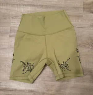 Kill Crew Shorts! Cross listed on Mercari! Green Size M thumbnail 1
