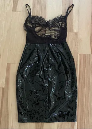 Black vinyl dress Sz S with lace detailing thumbnail 3