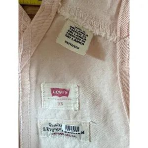 Levi's Hendrix Denim Skirtall Dusty Pink Overall Midi Dress XS thumbnail 4