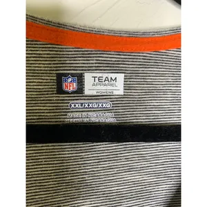 Denver Broncos Gray V Neck T shirt NFL Team Apparel Sz XXL thumbnail 8