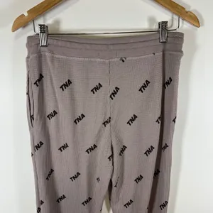 TNA Aritzia Waffle Knit Joggers Mauve Taupe Logo Print Thermal Lounge Pants Sz M thumbnail 6