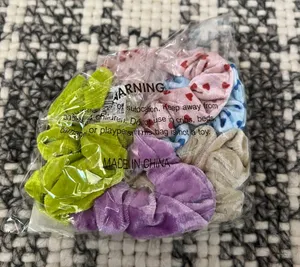 Urban Outfitters Velvet Scrunchie Set thumbnail 3