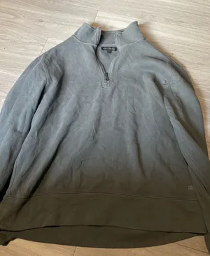 Banana Republic Women’s V-Neck Quarter-Zip Sweater thumbnail 1