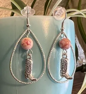 Women’s Cowboy Boot‎ Pink Turquoise Glass Bead & Silver Tone Dangle Earrings NEW thumbnail 1
