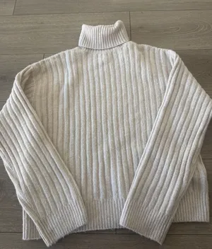 H&M Ribbed Turtleneck Sweater - Light Cream thumbnail 1