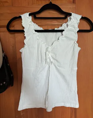 Brandy Melville Tie Front White Lettuce Trim Tank thumbnail 1