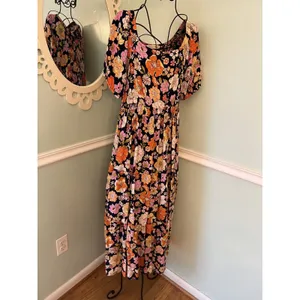 Harlow & Rose Floral Multicolor Polyester Round Neck Short Sleeve Maxi‎ Dress S thumbnail 2