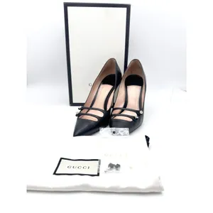 Gucci Aneta Black Button Detail Stiletto Pumps Pointed Toe Size EU 41 thumbnail 2