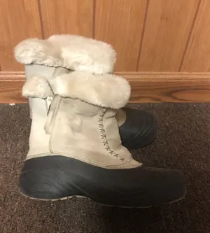 Columbia Boots For Women Size 7 thumbnail 1