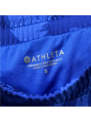 Athleta Royal Blue Patterned Women's Athletic Shorts thumbnail 2