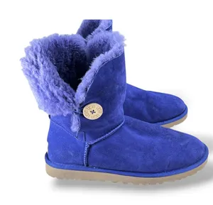 UGG Australia Bailey Button Blue Suede Sheepskin Boots 5803 Womens 8 thumbnail 1