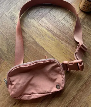 Lululemon belt bag thumbnail 1