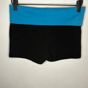 One Step Up Colorblock Women's Shorts thumbnail 4