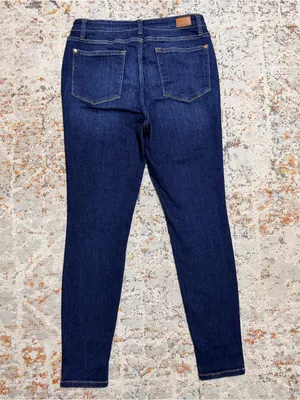 Judy Blue high rise dark wash skinny jeans size 11/30 thumbnail 11