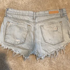 Jean shorts Size 26 thumbnail 3