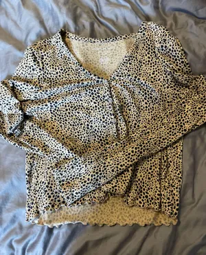 American Eagle Outfitters Shirt thumbnail 1