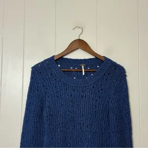 Free People Blue Open Knit Crewneck Sweater S Boho Slouchy Pointelle Pullover thumbnail 3