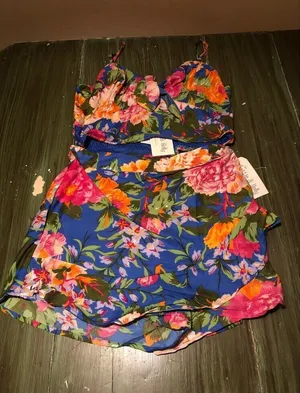 B.O.G. Collective Lottie & Holly Floral Cropped Tank Top & Ruffle Skort Set M thumbnail 1