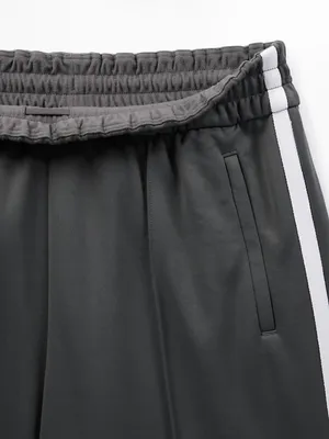 New Athleta S Tempo Mid Rise Wide Leg Track Pant Shadow Grey/Bright White Small thumbnail 5