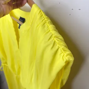 Ulla Popken Yellow Pleated Chiffon Midi Dress Sleeveless Tie Waist Size 24‎ Plus thumbnail 4