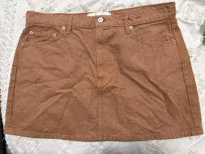 Reformation Becca Skirt in Nutmeg thumbnail 1