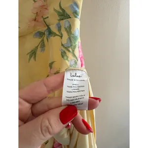Lulus Remarkable Arrival Yellow Floral Sleeveless Maxi Dress Size XS Feminine thumbnail 11