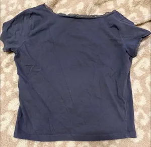 Hollister Crop Top thumbnail 2