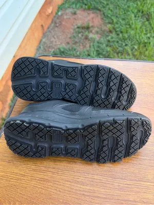 Shoes For Crews Women’s Black Slip Resistant Work Sneakers Size 6 Non Slip thumbnail 5