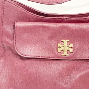 Tory Burch‎ Burgundy Mercer Slouchy Leather Hobo Bag thumbnail 2