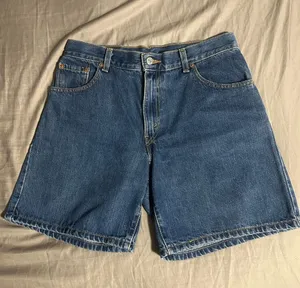 Levi's Women's Blue Denim Shorts Size 10 thumbnail 1