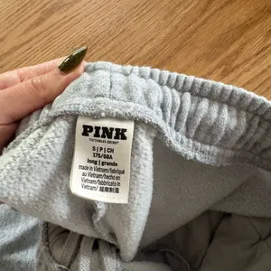 Victoria's Secret Sweatpants thumbnail 4