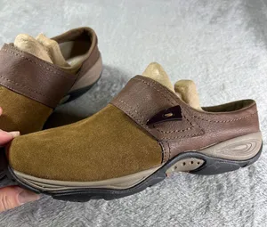 Easy Spirit Explore24 Brown Suede Slip On Comfort Clogs Women's 9M thumbnail 1
