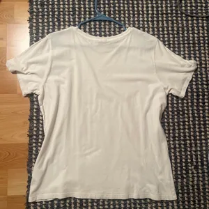 White and red Rolling Stones cotton t-shirt #rockband Size M Got at H&M thumbnail 4
