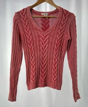 Tyler Böe V Neck Cotton Cable Knit Sweater‎ in Worn Red Size Small thumbnail 1