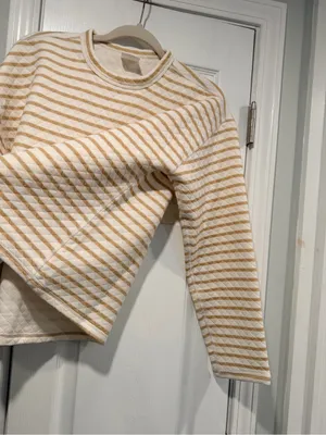 NWOT J. Crew Size S Tan Cream Reversible Quilted Striped Crew Sweatshirt thumbnail 5