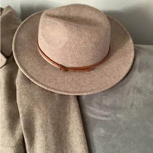 Nice dressy London Fog short coat 🌷LIKE NEW 🌷 thumbnail 15