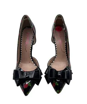 Betsey Johnson Size 6 Floral Pointed-Toe Heels W/ Bow Access Black/Red thumbnail 1